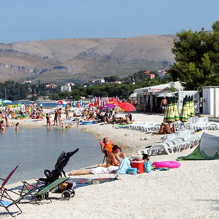 Apartman By The Sea Okrug Gornji - Ciovo - 25387